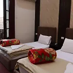Meramees Hostel